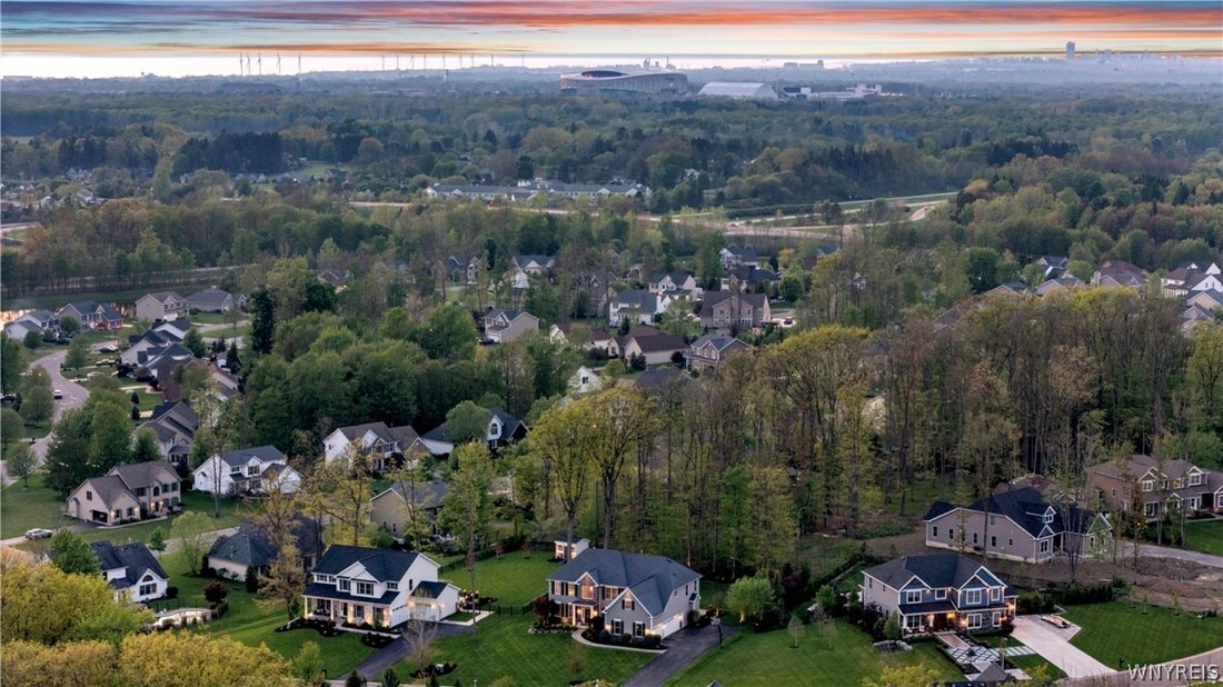House in Orchard Park, New York, United States 3 - 17965025
