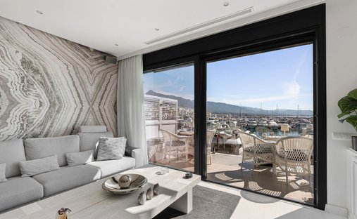 Apartamento en Playa Puerto Banús, Marbella, España 1