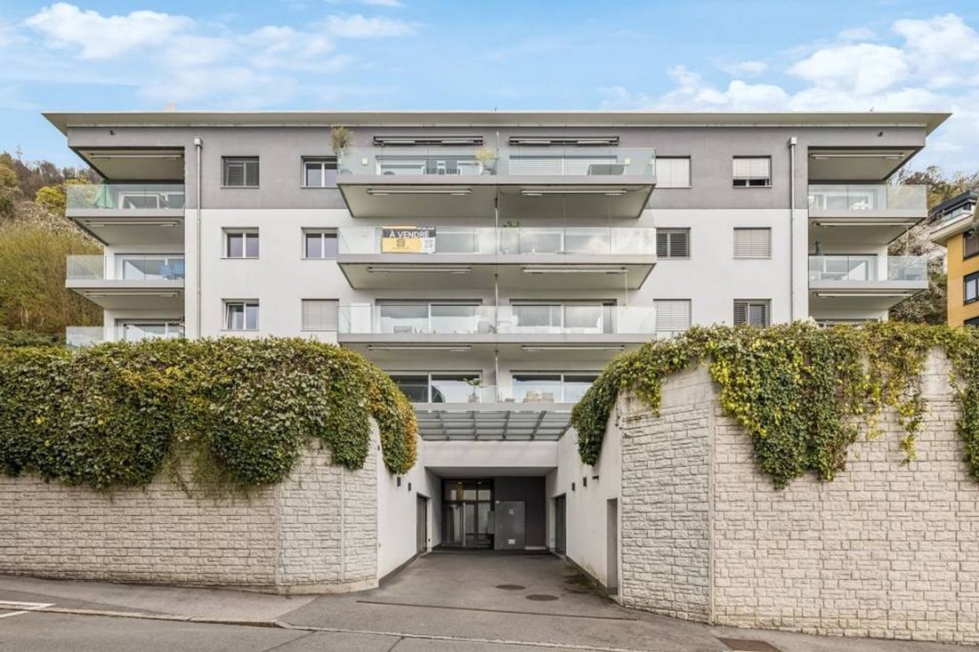 Apartment in Veytaux, Vaud, Switzerland 2 - 17965542