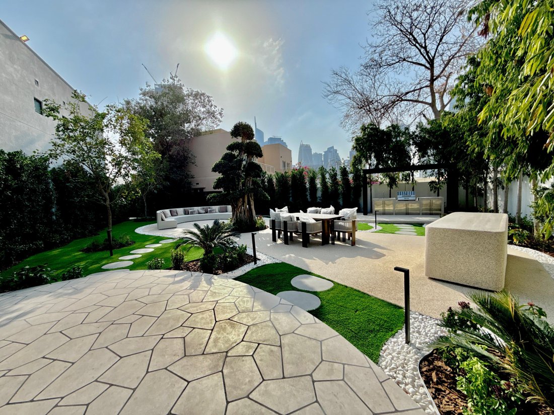 Villa in The Meadows, Dubai, United Arab Emirates 3 - 17965519