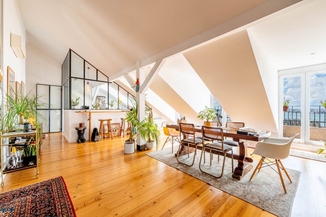 Apartment in Arroios, Lisbon, Portugal 4 - 17965539