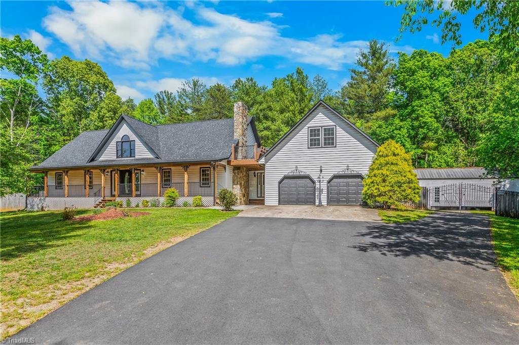 House in Hays, North Carolina, United States 5 - 17965526