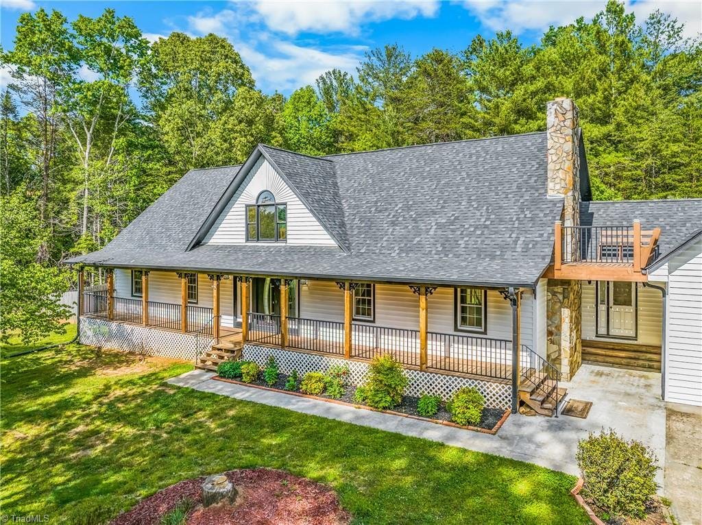 House in Hays, North Carolina, United States 3 - 17965526