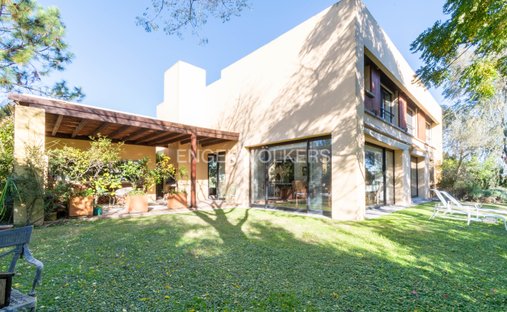 House in Carmel, Canelones Department, Uruguay 1