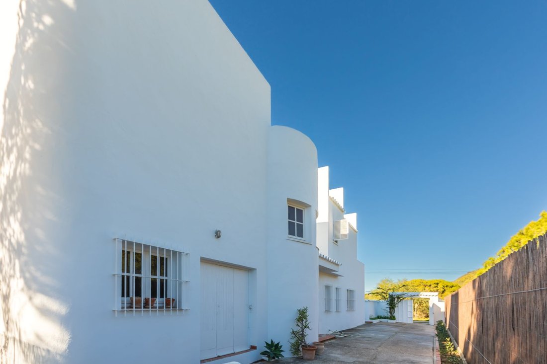 Villa in Los Canos de Meca, Barbate, Andalusia 2 - 17965718