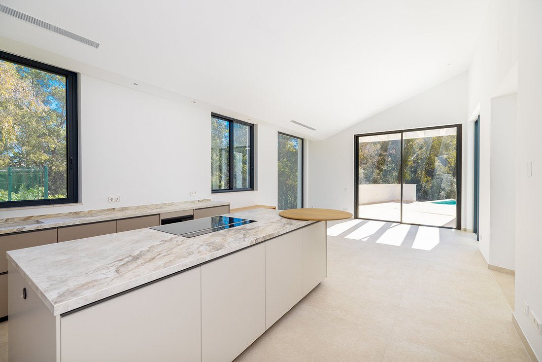 Villa in Sotogrande, San Roque, Andalusia 5 - 17965733