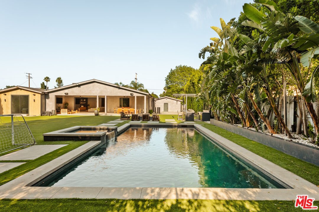 House in Los Angeles, California, United States 1 - 17965684