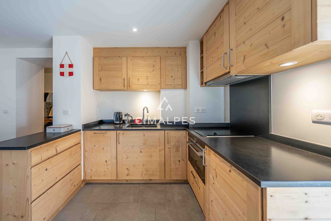 Apartment in Saint-Bon-Tarentaise, Courchevel, France 4 - 17970397