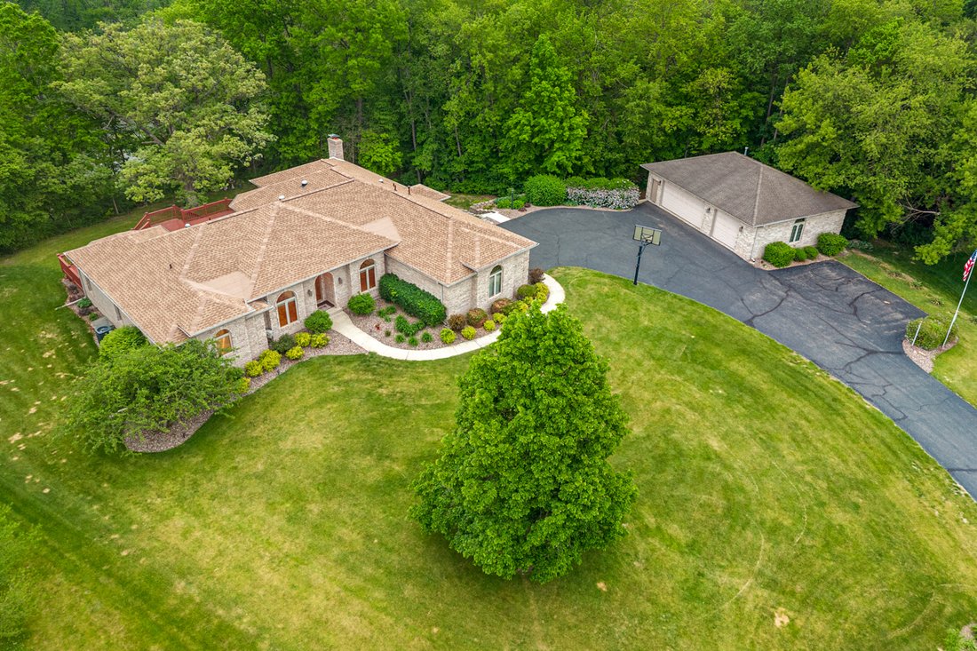 House in Kingston, Illinois, United States 2 - 17966809