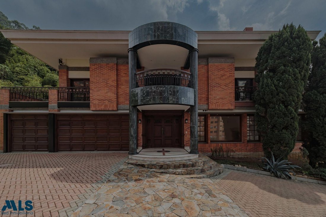 House in Medellín, Antioquia, Colombia 3 - 17972296