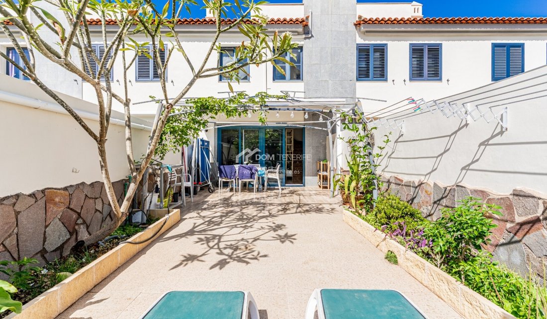 Townhouse in Costa Adeje, Adeje, Canary Islands 1 - 17967179