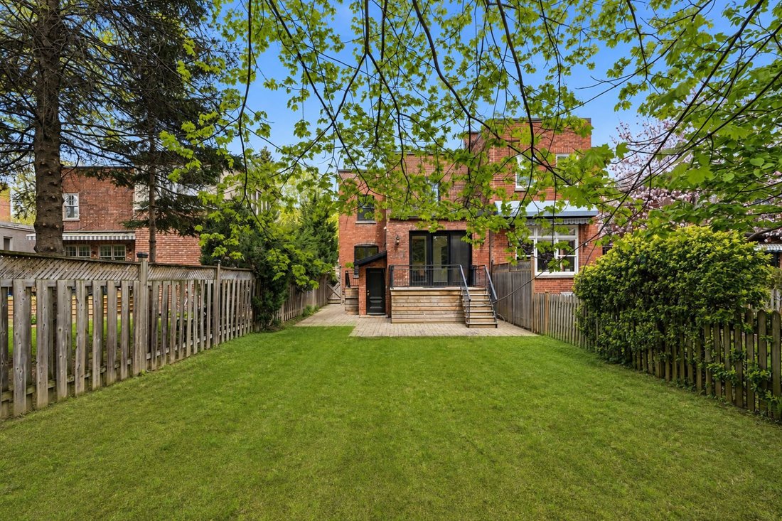 House in Westmount, Quebec, Canada 2 - 17970005