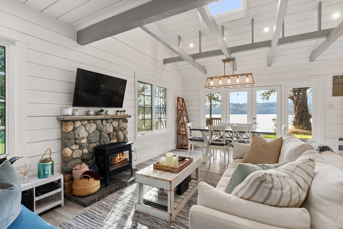 House in Sechelt, British Columbia, Canada 4 - 17968151