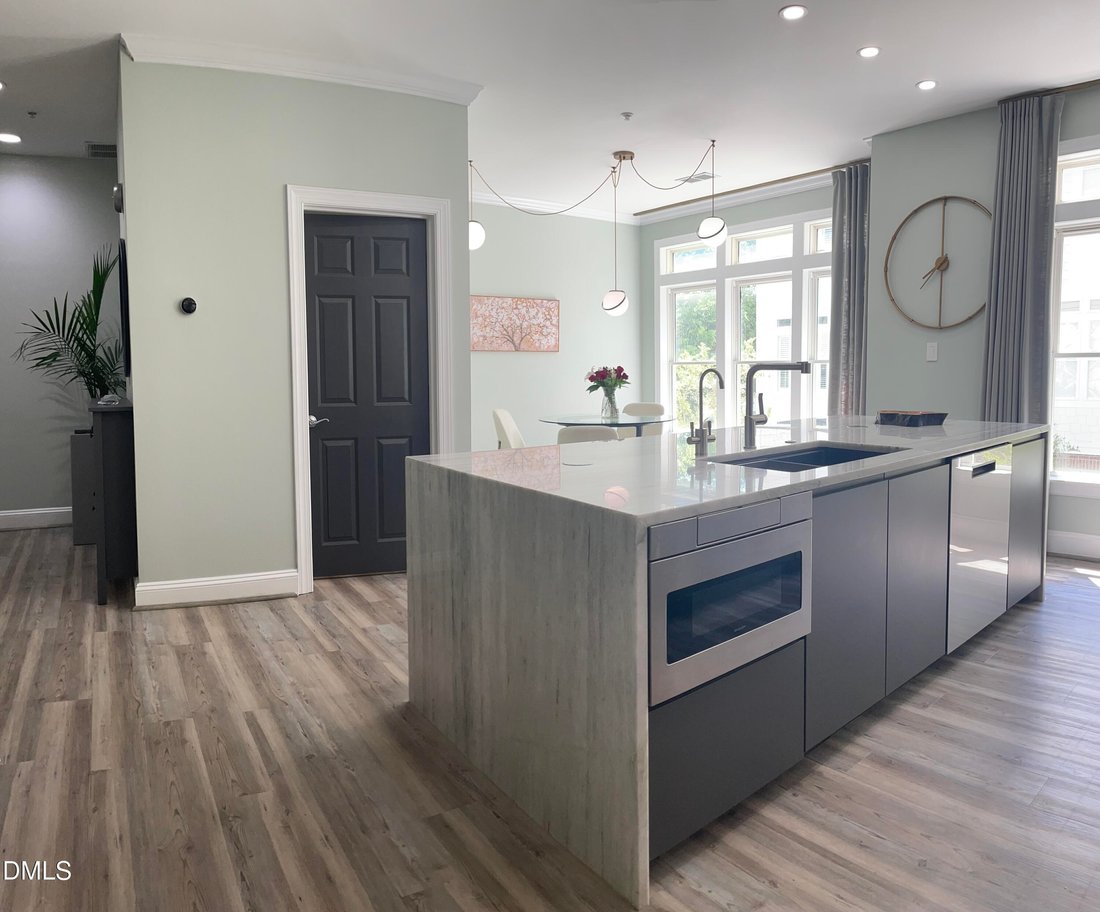 Townhouse in Raleigh, North Carolina, United States 5 - 17933978