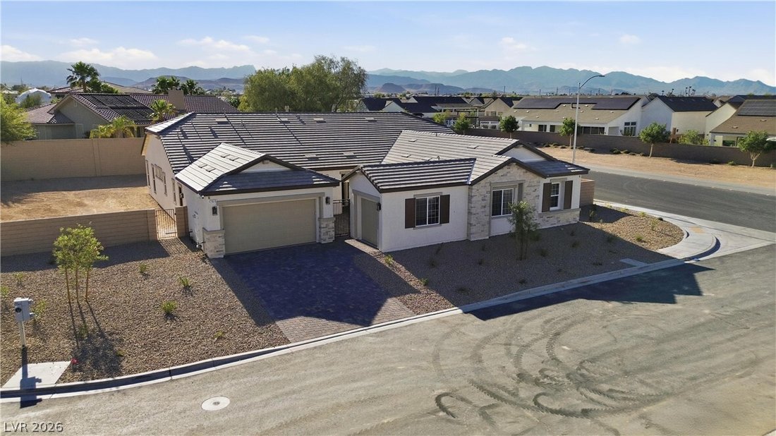 House in Las Vegas, Nevada, United States 2 - 17409583