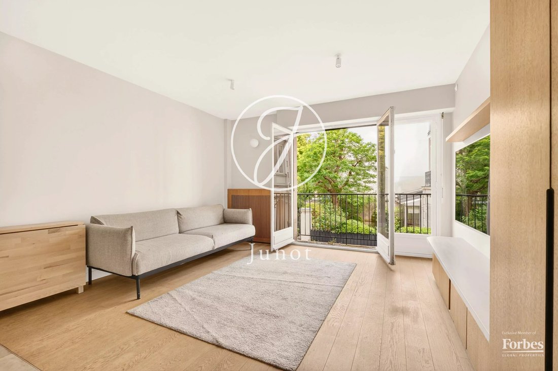 Apartment in Muette Nord, Paris 16e Arrondissement, Paris 2 - 17967186