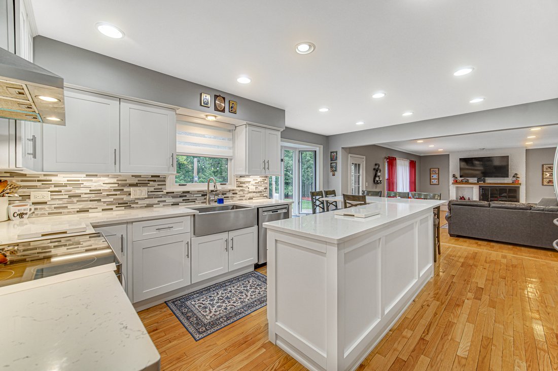 House in Northbrook, Illinois, United States 2 - 17969358