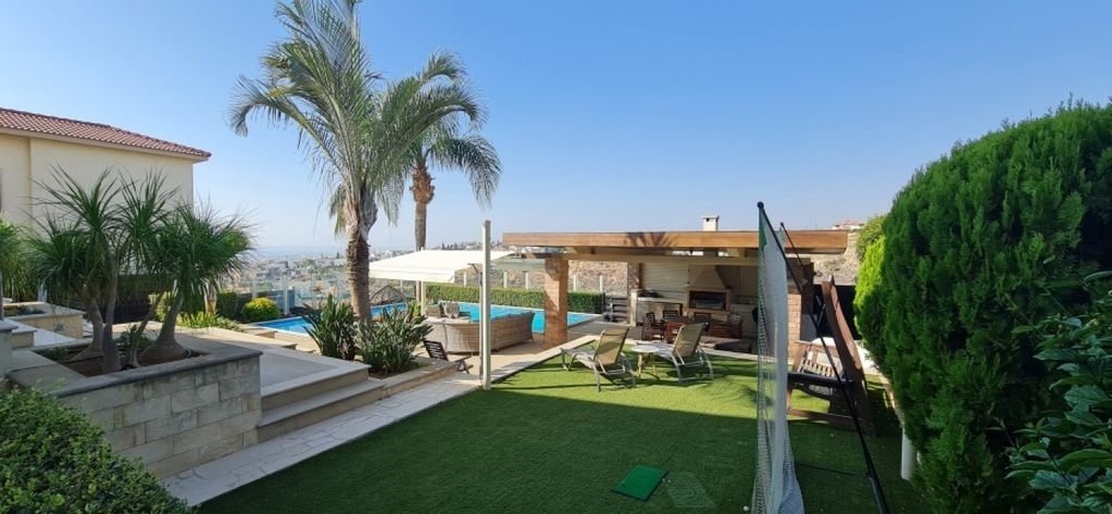 Villa in Agios Athanasios, Limassol, Cyprus 3 - 13545082