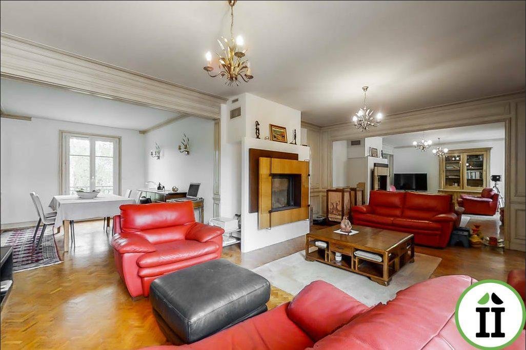 House in Quincy-sous-Senart, Ile-de-France, France 1 - 16659259