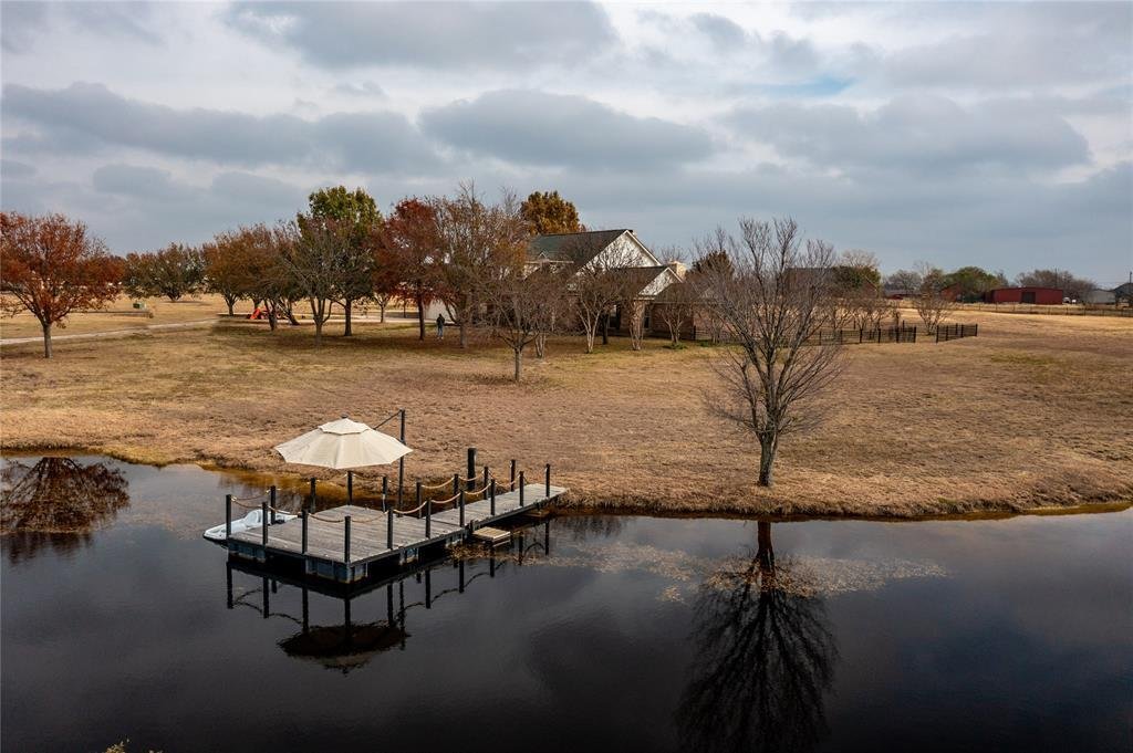 Farm Ranch in Van Alstyne, Texas, United States 2 - 17966607