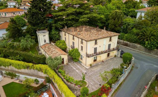 Villa in Marano Marchesato, Calabria, Italy 1