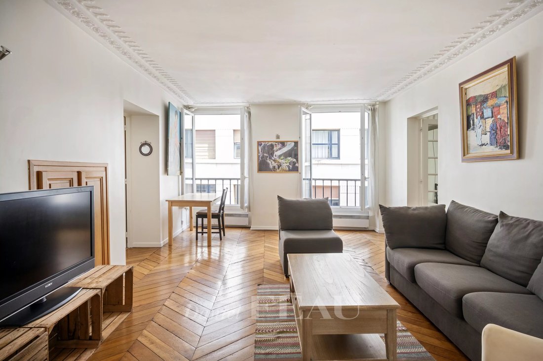 Apartment in Clichy-Trinité, Paris 9e Arrondissement, Paris 3 - 17966068