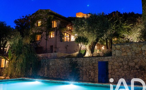 House in Grasse, Provence-Alpes-Côte d'Azur, France 1