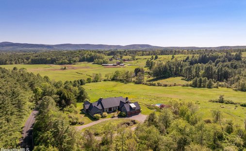 House in Great Barrington, Massachusetts, United States 1