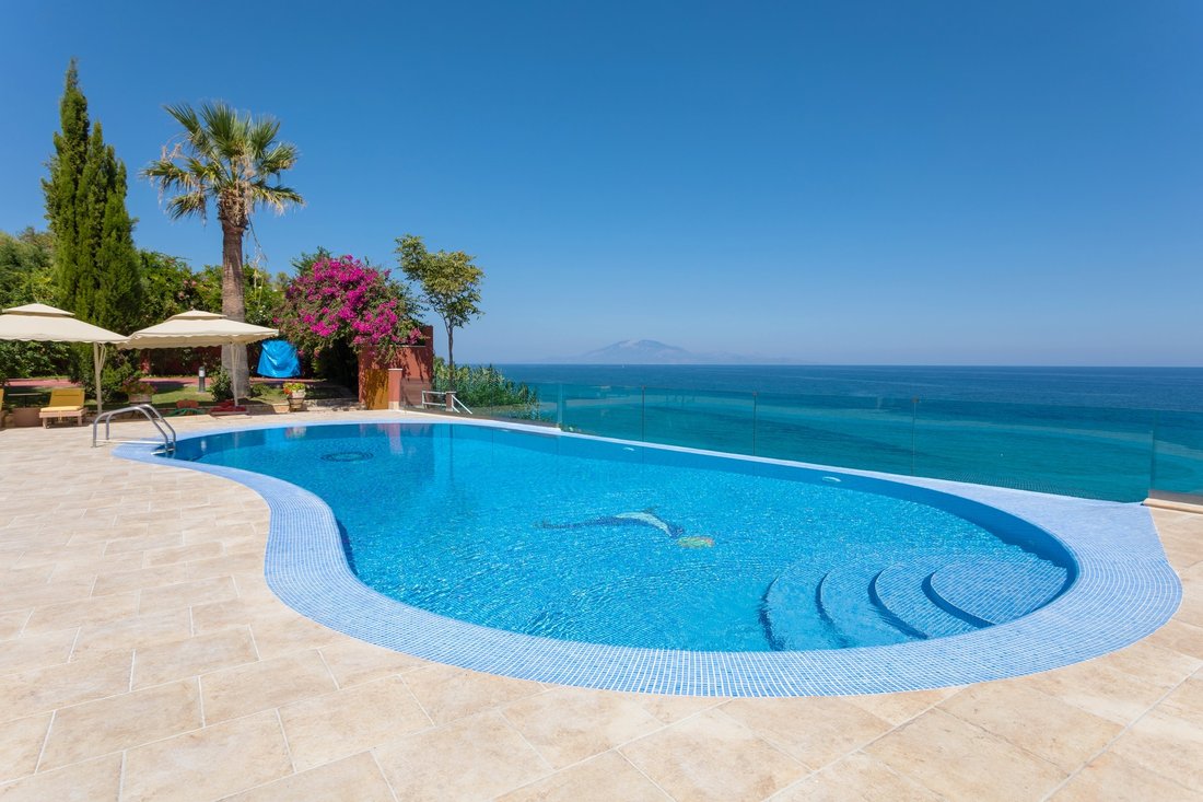 Villa in Bolimon, Elaties, Greece 2 - 17970367