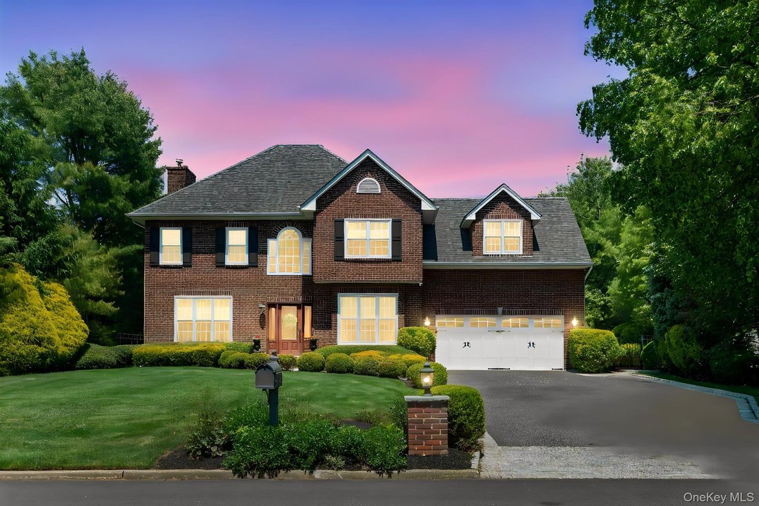 House in East Northport, New York, United States 2 - 17968129