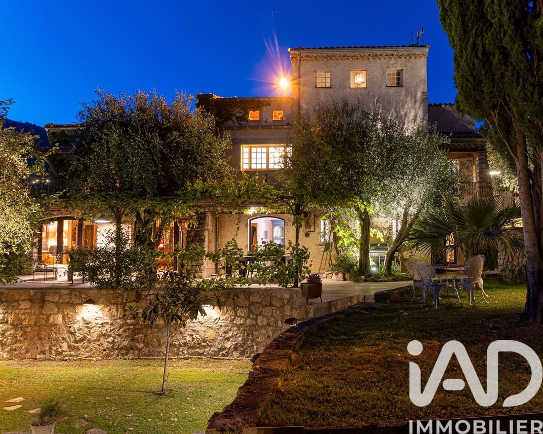 House in Grasse, Provence-Alpes-Côte d'Azur, France 2 - 17884849