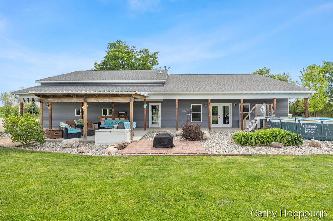 House in Clarksville, Michigan, United States 1 - 17967776