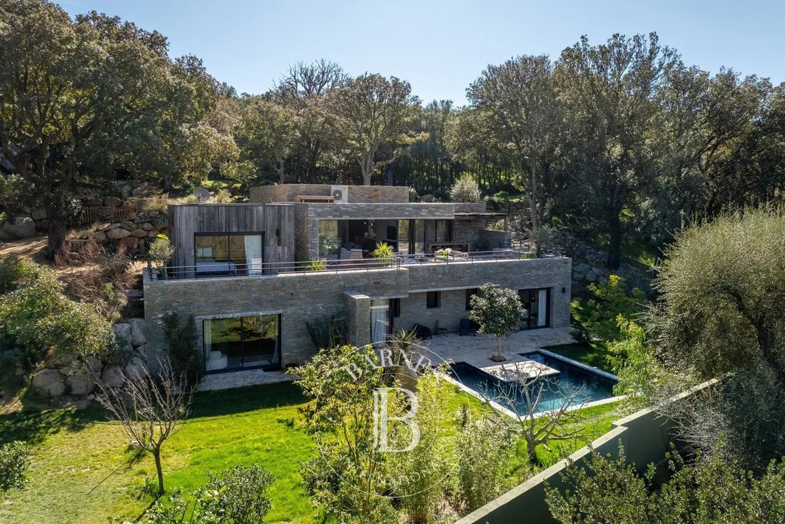Villa in Lecci, Corsica, France 2 - 17967462