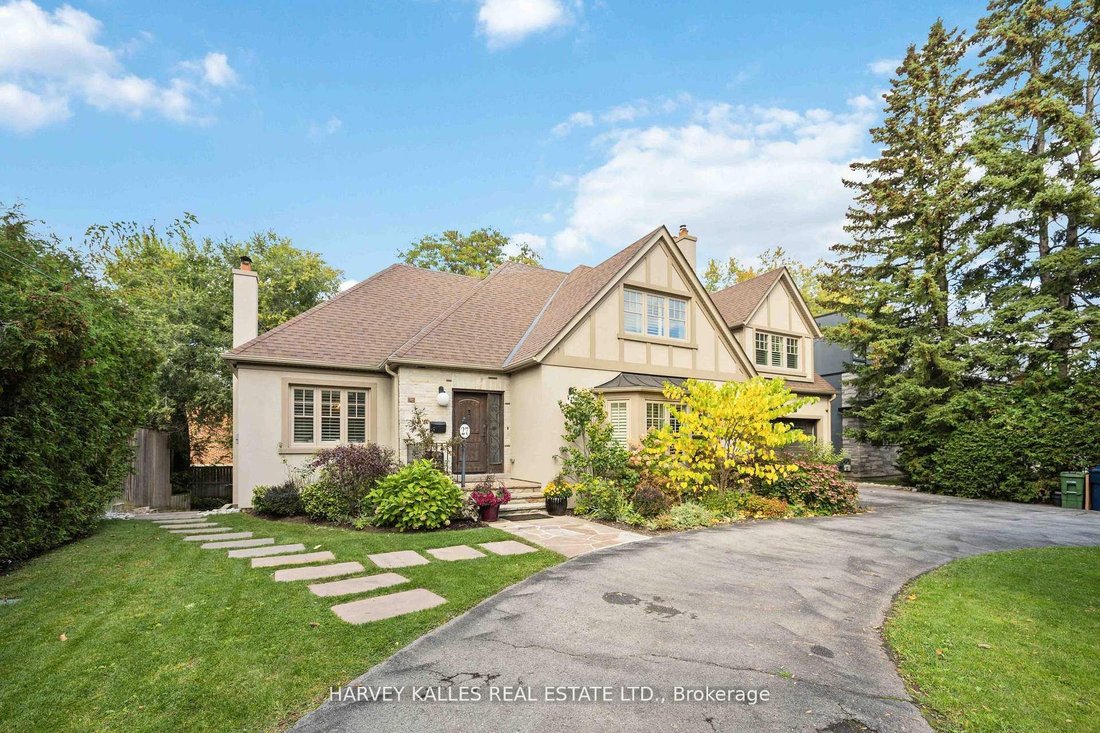 House in Toronto, Ontario, Canada 2 - 17971277