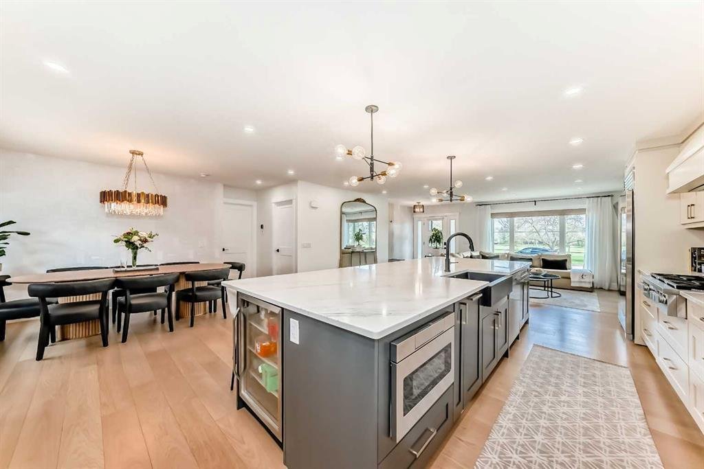 House in Calgary, Alberta, Canada 4 - 17971224