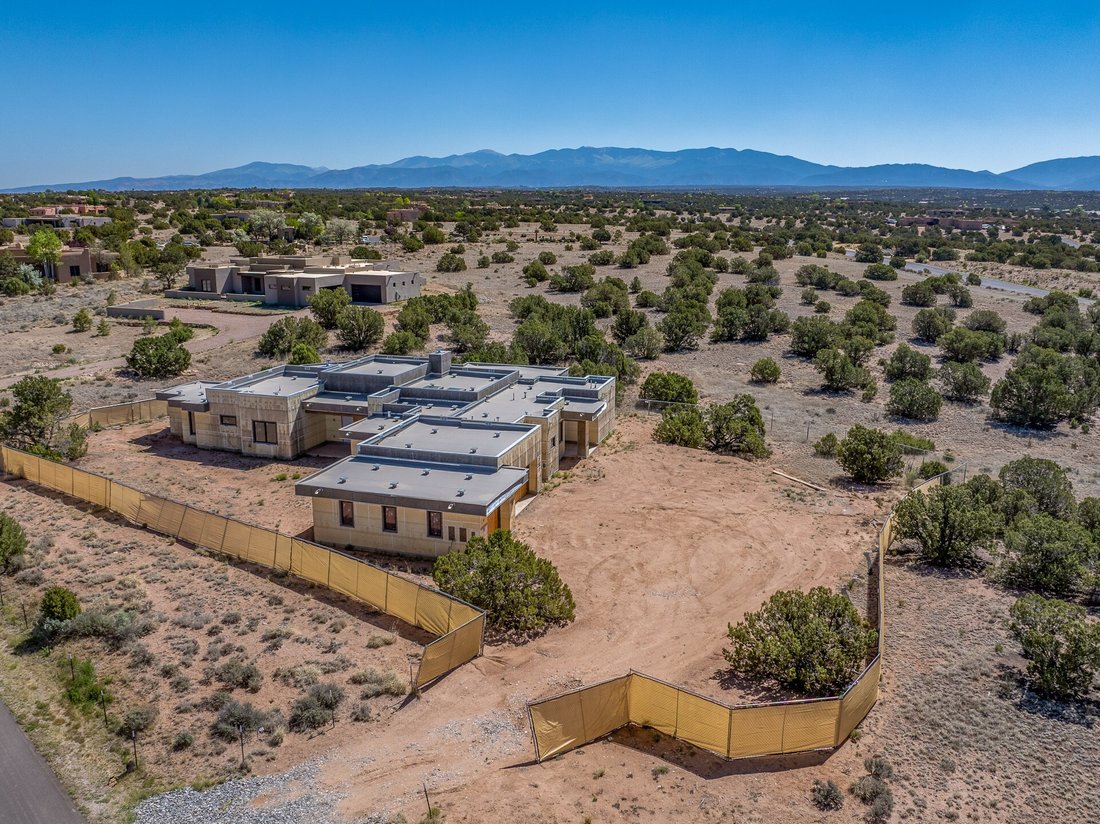 House in Santa Fe, New Mexico, United States 1 - 17966208