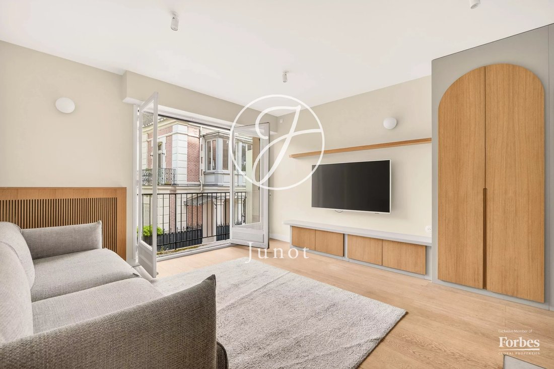 Apartment in Muette Nord, Paris 16e Arrondissement, Paris 5 - 17967186