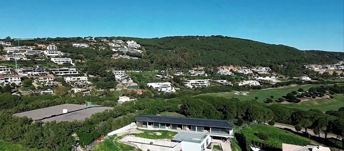 Apartment in Sotogrande, San Roque, Andalusia 1 - 17970345