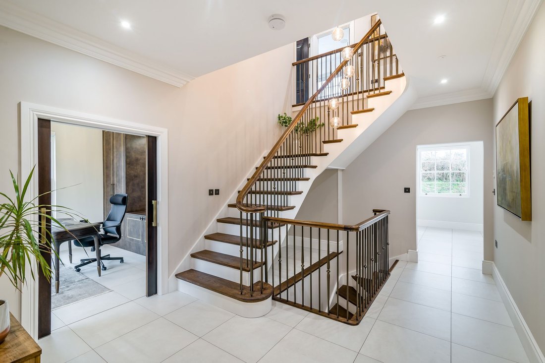 House in Mitchel Troy, Wales 2 - 17972358