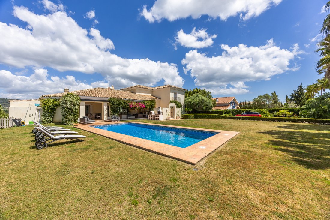 Villa in Sotogrande, San Roque, Andalusia 2 - 17968833