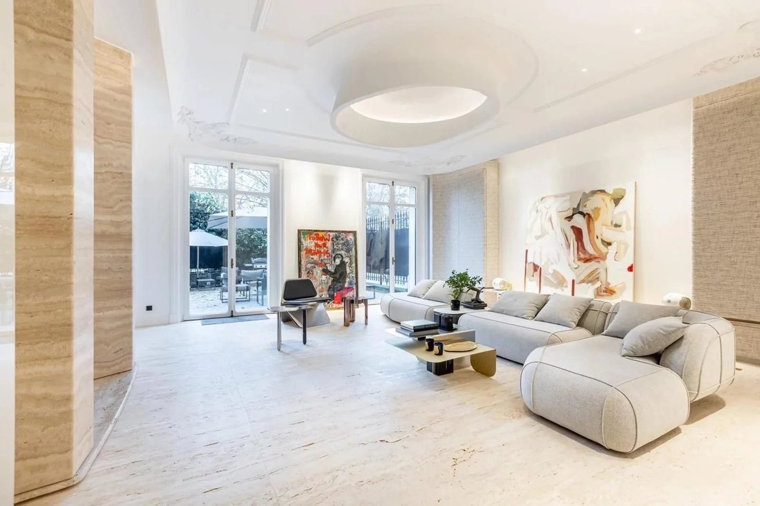 Apartment in Porte Dauphine, Paris 16e Arrondissement, Paris 3 - 17970350
