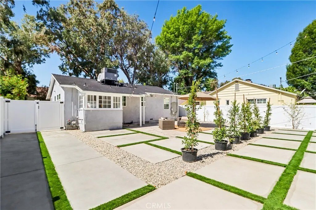 House in Los Angeles, California, United States 3 - 17956144