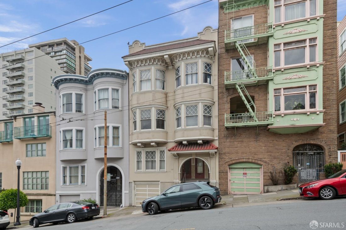 San Francisco, California, United States 2 - 17968853