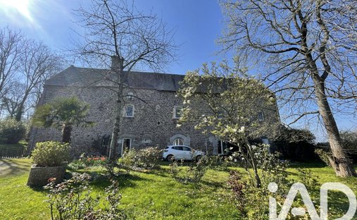 Maison à Quettreville-sur-Sienne, Normandie, France 1