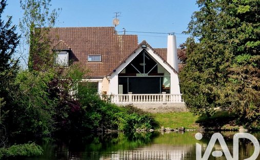 House in Bray-sur-Somme, Hauts-de-France, France 1