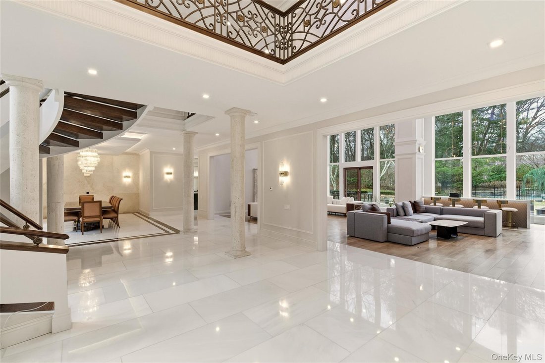 House in Syosset, New York, United States 4 - 17966965