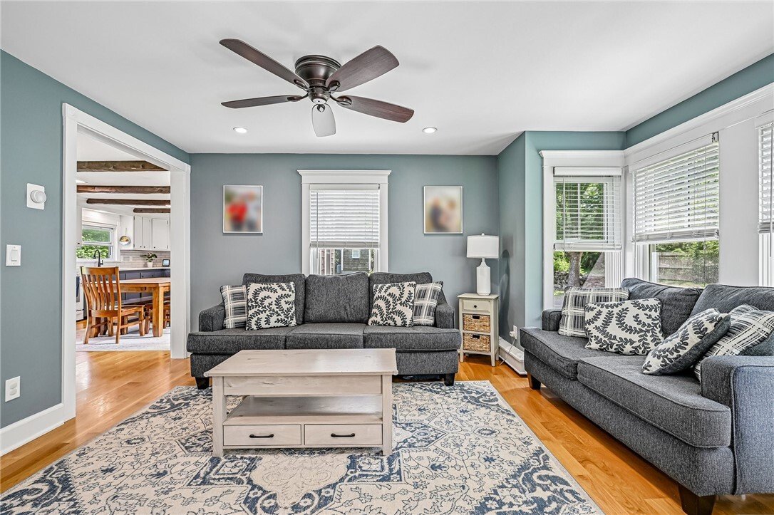 House in Tiverton, Rhode Island, United States 3 - 17968410