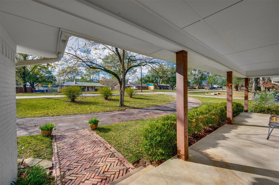 House in Hideaway, Texas, United States 5 - 17969820