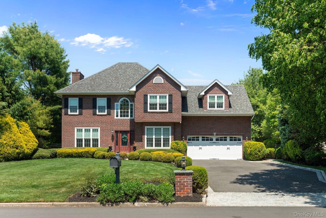 House in East Northport, New York, United States 1 - 17968129