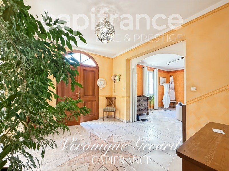 House in Sallebœuf, Nouvelle-Aquitaine, France 4 - 17970266